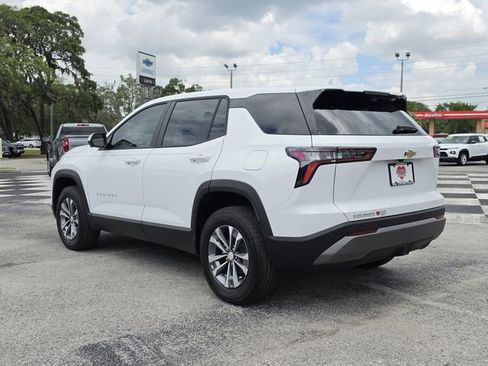 New 2026 Chevrolet Equinox LT w/ Convenience Package II FWD image 3