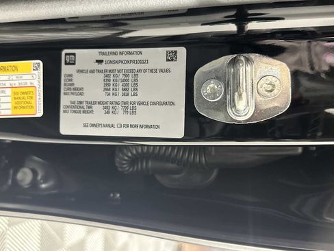 Used 2023 Chevrolet Tahoe Z71 w/ Luxury Package image 33