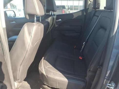 Used 2016 GMC Canyon SLT w/ Driver Alert Package image 14