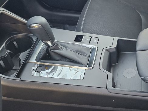 New 2026 MAZDA CX-5 Preferred image 33