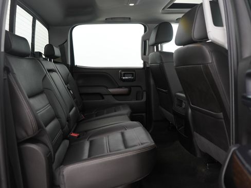 Used 2018 GMC Sierra 2500 Denali image 12