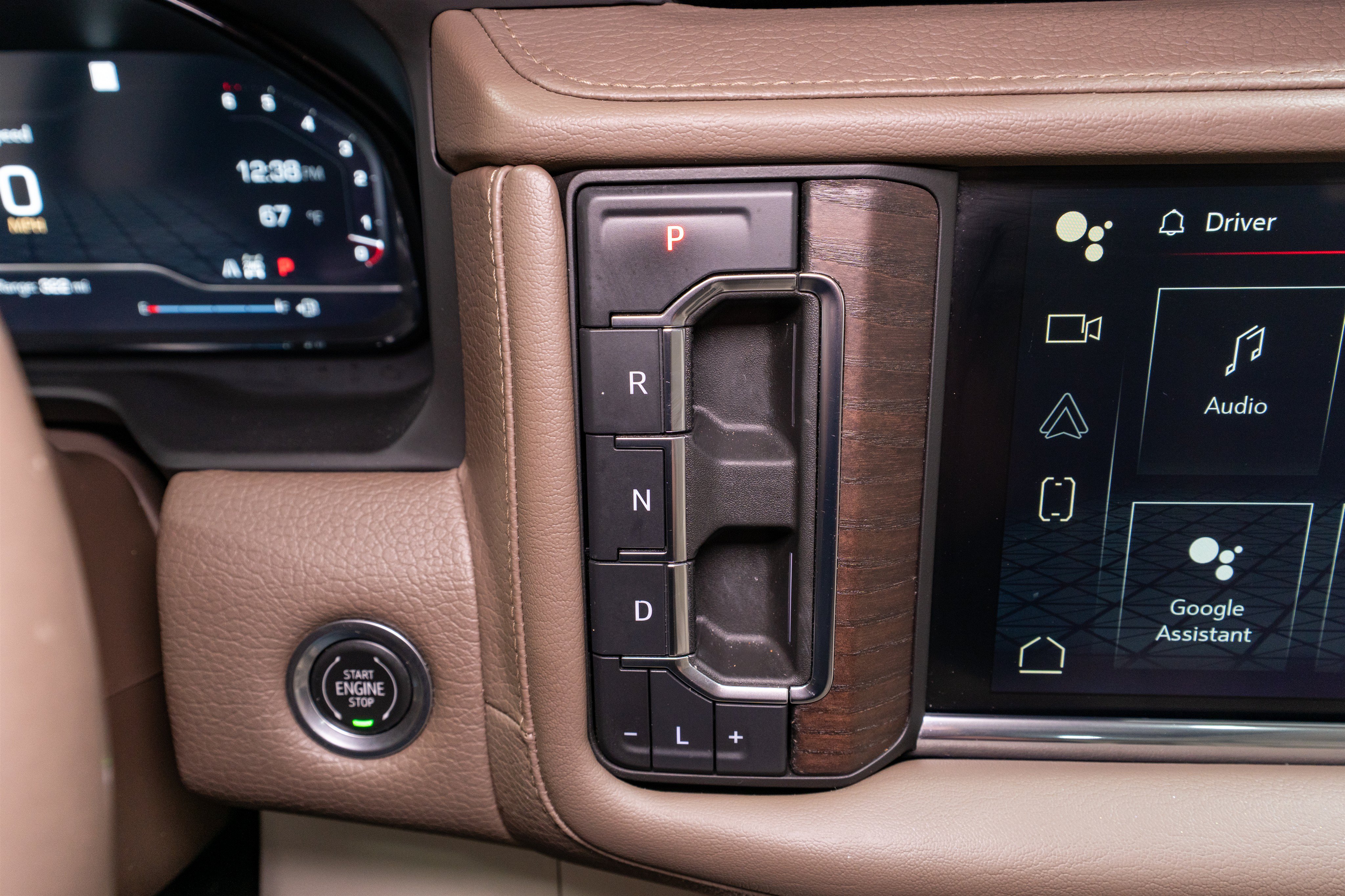 Used 2023 GMC Yukon Denali AWD/4WD image 27