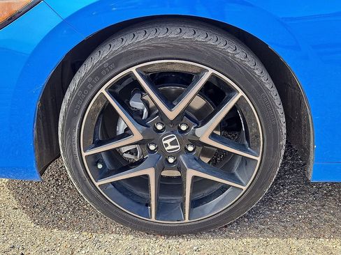 Used 2024 Honda Civic Sport Touring image 10