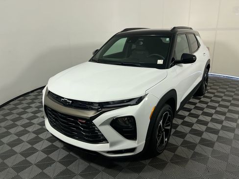 Used 2023 Chevrolet TrailBlazer RS w/ Convenience Package FWD image 7
