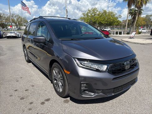 Used 2026 Honda Odyssey Touring image 1
