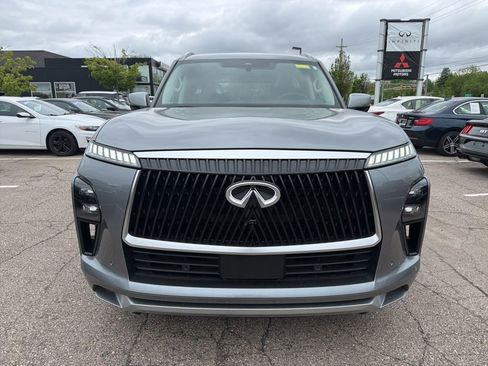 Used 2025 INFINITI QX80 Sensory AWD/4WD image 8