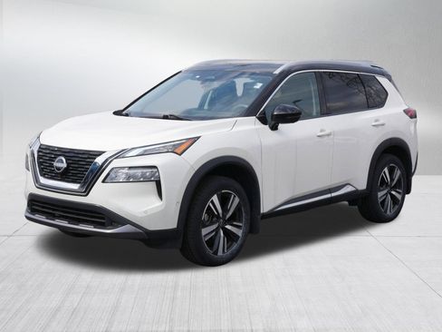 Used 2023 Nissan Rogue SL w/ SL Premium Package AWD/4WD image 3
