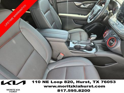 Used 2025 Chevrolet Blazer RS FWD image 19