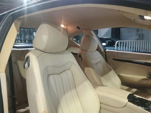 Used 2011 Maserati GranTurismo S image 31