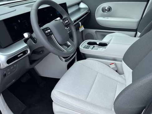 New 2026 Hyundai Ioniq 9 SE image 15