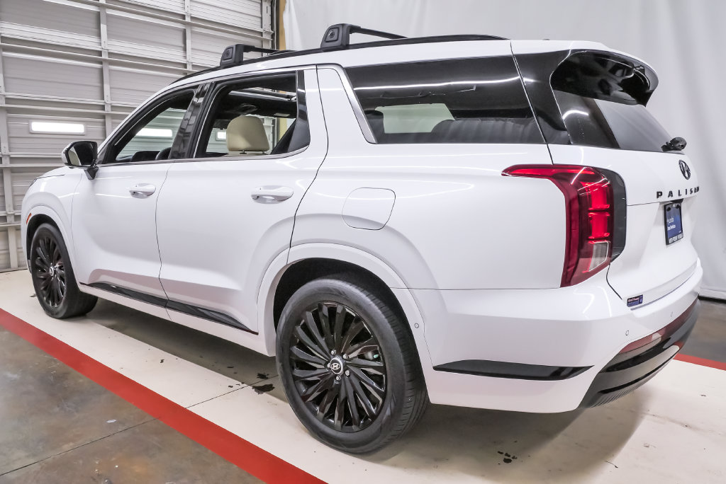 Certified 2025 Hyundai Palisade Calligraphy AWD/4WD image 8