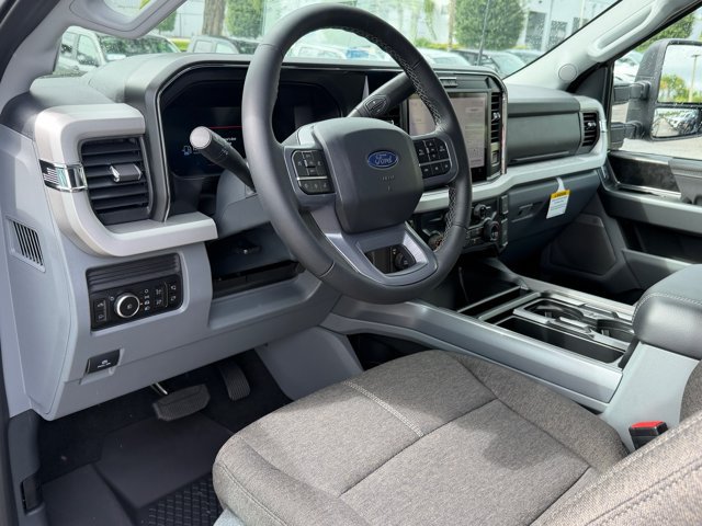 New 2027 Ford F250 XLT w/ XLT Premium Package AWD/4WD image 16