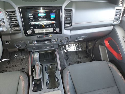 Certified 2024 Nissan Frontier Pro-X image 16