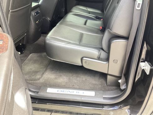 Used 2012 GMC Sierra 1500 Denali AWD/4WD image 8