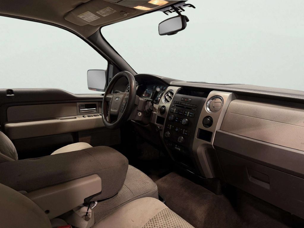 Used 2010 Ford F150 XLT AWD/4WD image 26