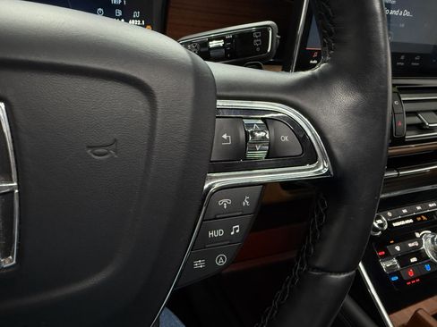 Used 2024 Lincoln Navigator Reserve w/ Equipment Group 201A image 18