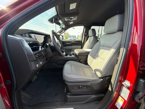 Certified 2026 GMC Yukon XL Elevation AWD/4WD image 9