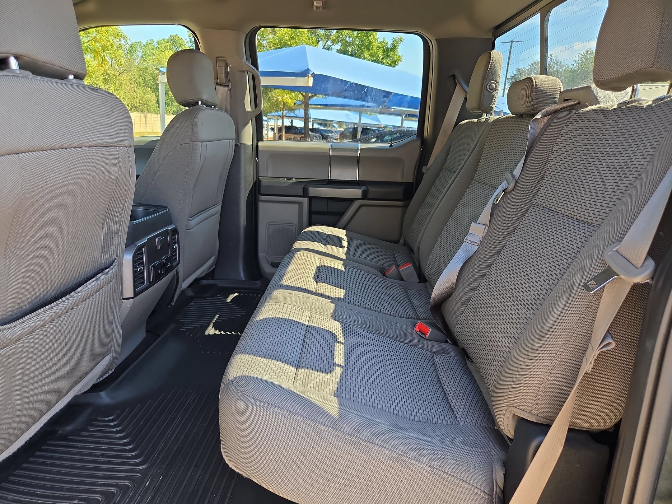 Used 2018 Ford F150 XLT w/ Equipment Group 302A Luxury RWD image 14