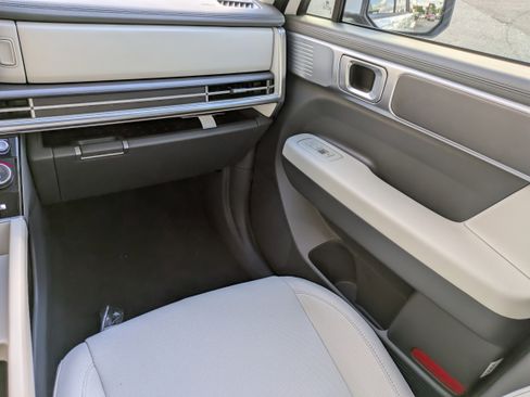 New 2026 Hyundai Santa Fe SE image 19