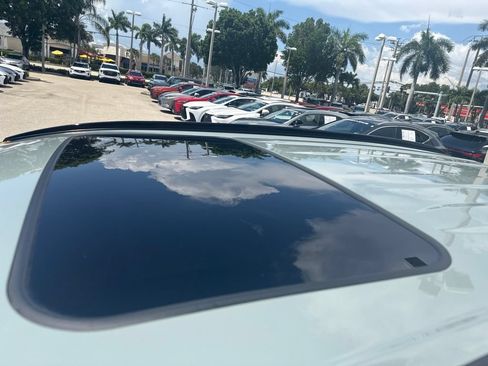 Used 2022 Toyota RAV4 XLE Premium FWD image 17