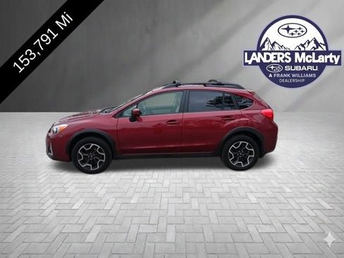 Used 2016 Subaru Crosstrek 2.0i Premium w/ Moonroof Package image 4