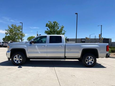 Used 2017 GMC Sierra 3500 SLT w/ Duramax Plus Package AWD/4WD image 2