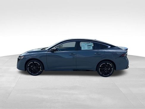 New 2026 Nissan Sentra SR image 4
