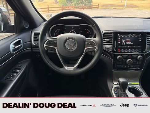 Used 2019 Jeep Grand Cherokee Limited w/ Trailer Tow Group IV AWD/4WD image 19
