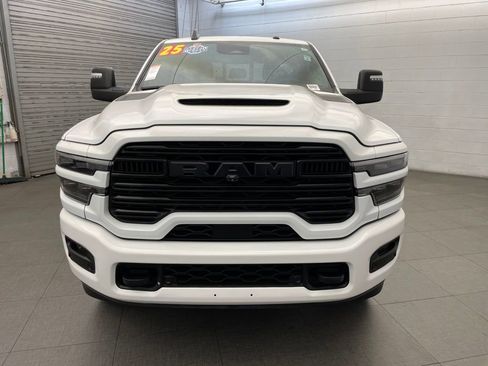 Certified 2025 RAM 2500 Laramie w/ Night Edition AWD/4WD image 6