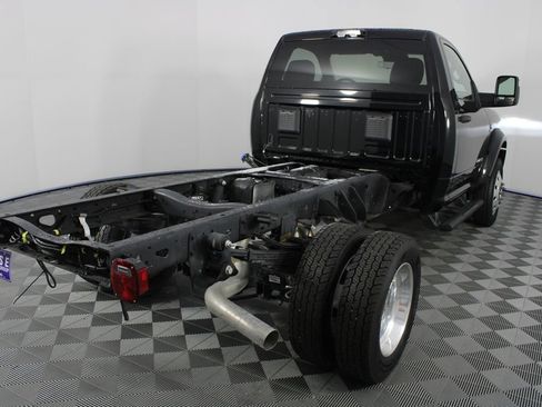 Used 2025 RAM 4500 4x4 Regular Cab DRW image 21