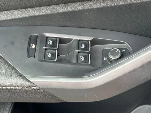 Used 2023 Volkswagen Jetta S FWD image 19