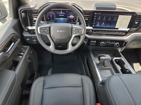New 2026 Chevrolet Silverado 1500 RST AWD/4WD image 9