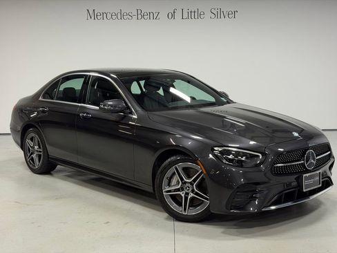 Used 2023 Mercedes-Benz E 350 4MATIC Sedan image 8