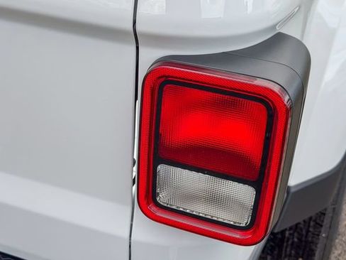New 2026 Jeep Gladiator Sport AWD/4WD image 7
