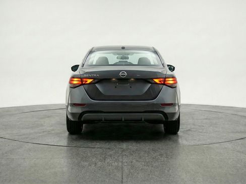 Used 2025 Nissan Sentra SV FWD image 7