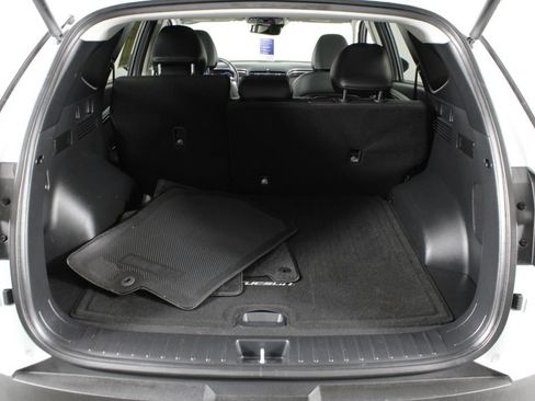 Certified 2022 Hyundai Tucson Limited AWD/4WD image 18