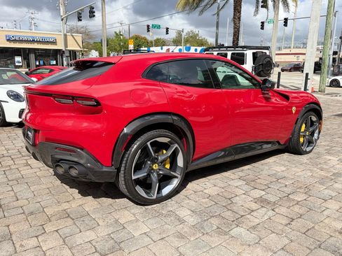 Used 2025 Ferrari Purosangue image 15