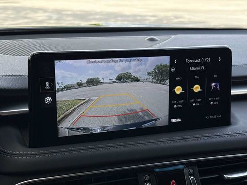 Used 2023 Genesis G70 2.0T RWD image 19