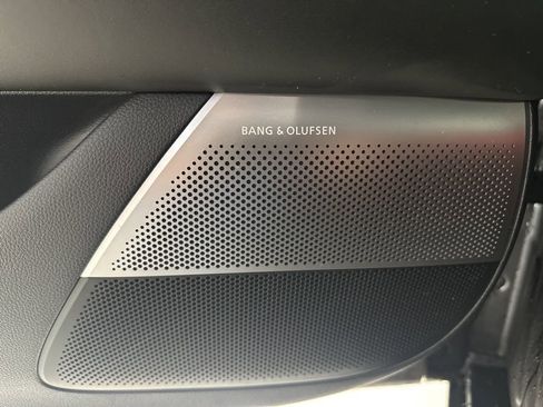 Used 2023 Genesis G90 3.5T image 15