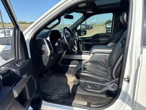 Used 2020 Ford F350 Platinum AWD/4WD image 11