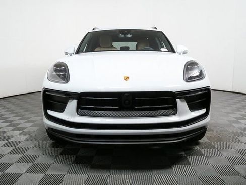 New 2026 Porsche Macan AWD/4WD image 37