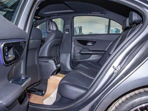 Used 2026 Mercedes-Benz C 300 4MATIC Sedan image 22