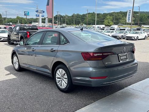 Used 2019 Volkswagen Jetta S FWD image 2