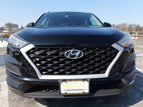 Used 2019 Hyundai Tucson Value w/ Cargo Package image 2