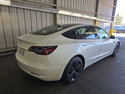 Used 2023 Tesla Model 3 Standard Range RWD image 2