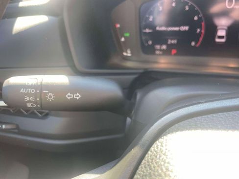 Certified 2025 Honda Accord SE image 24