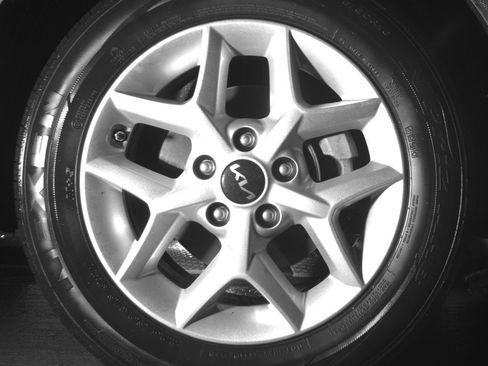 Used 2025 Kia Soul LX w/ LX Technology Package image 18