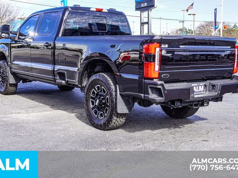 Used 2025 Ford F250 Platinum image 7