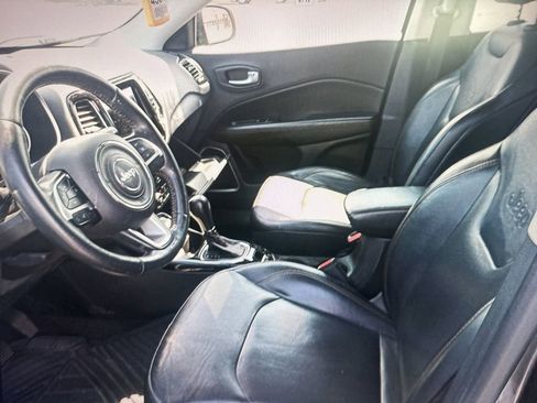 Used 2018 Jeep Compass Limited w/ Navigation Group image 7