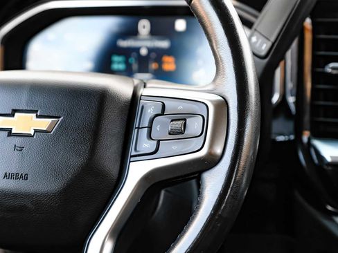 Used 2022 Chevrolet Silverado 1500 LT image 20